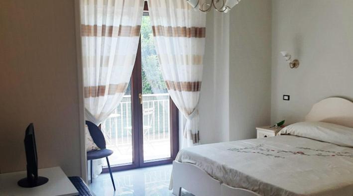 Domus In Fonte Bed & Breakfast Scafati Luaran gambar
